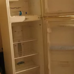 Holadilnik холодильник