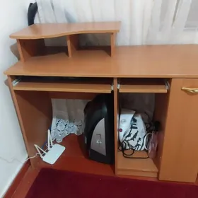Stol Kompyuterny