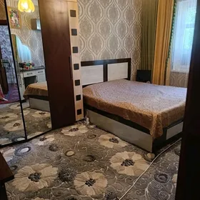 Satlyk spalni bar