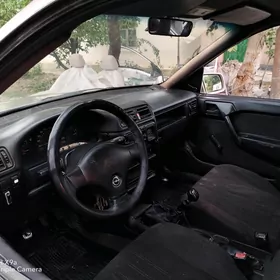 Opel Vectra 1990
