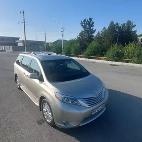 Toyota Sienna 2017