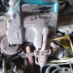 drel makita