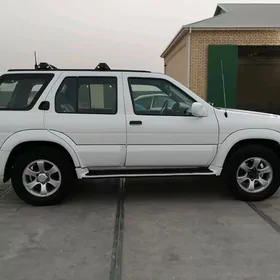 Infiniti QX4 2002