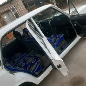 Lada 2104 1980