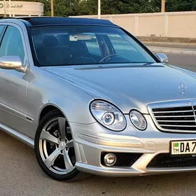Mercedes-Benz E350 2005