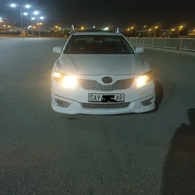 Toyota Camry 2011