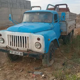 Gaz 52 1982