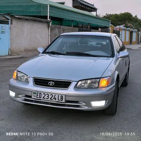 Toyota Camry 2000