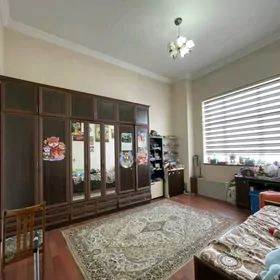 4 ком Элитка Советская 160 кв²