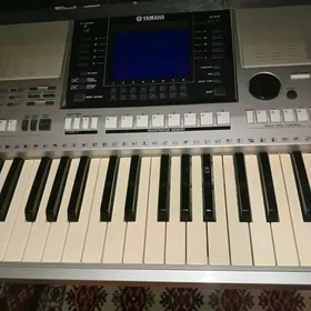 Yamaha or 700