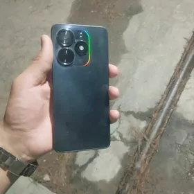 Tecno Spark Go 4/64