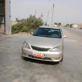 Toyota Camry 2003
