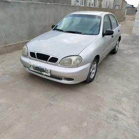 Daewoo Lanos 2000
