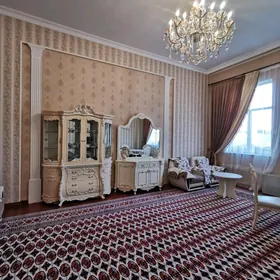 Аренда элитки по Московской