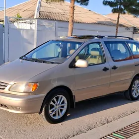 Toyota Sienna 2002