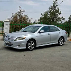 Toyota Camry 2010
