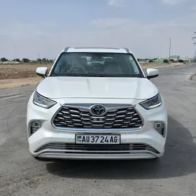 Toyota Highlander 2020