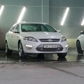 Ford Mondeo 4 2013