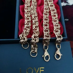 braslet 30 luk gyzyla menzes