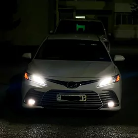 Toyota Camry 2022