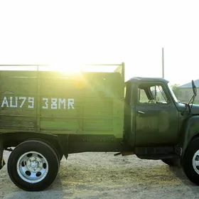 Gaz 52 1988