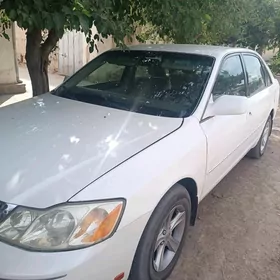 Toyota Avalon 2001