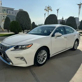 Lexus ES 350 2018
