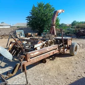 MTZ 82 1993