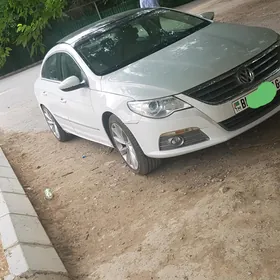 Volkswagen CC 2011