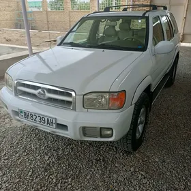 Nissan Pathfinder 2002