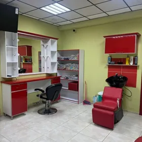 patikmaher er парикмахер место