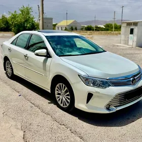 Toyota Camry 2016