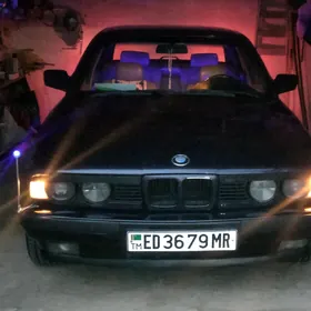 BMW 520 1990