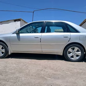 Toyota Avalon 2001
