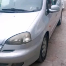 Daewoo Tacuma 2004