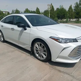 Toyota Avalon 2019