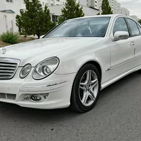 Mercedes-Benz E320 2003