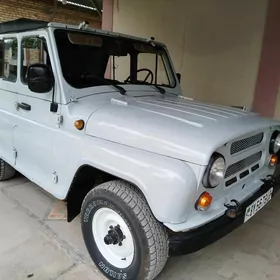 UAZ 469 2002