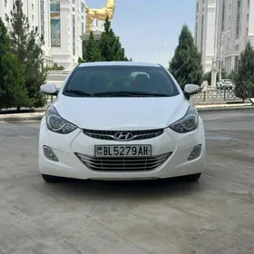 Hyundai Elantra 2011