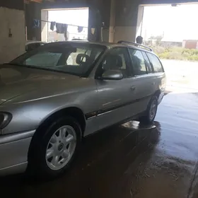 Opel Omega 1997