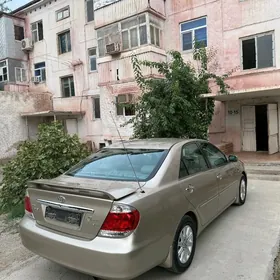 Toyota Camry 2003