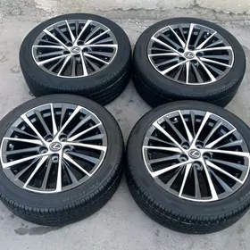 Disga teker r18 Lexus morda