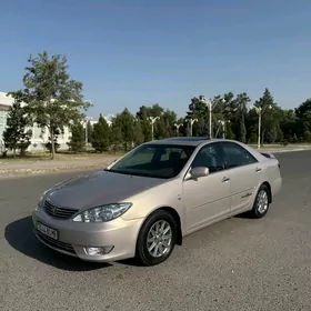 Toyota Camry 2003