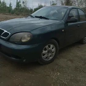 Daewoo Lanos 1999
