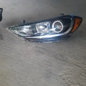 Hyundai elantyra 2017