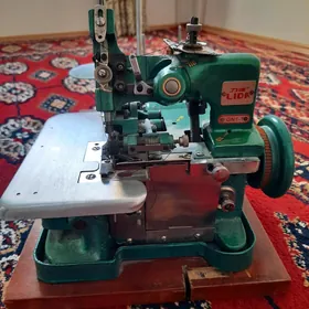 overlok maşyn