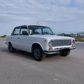 Lada 2104 1986