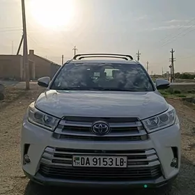 Toyota Highlander 2018