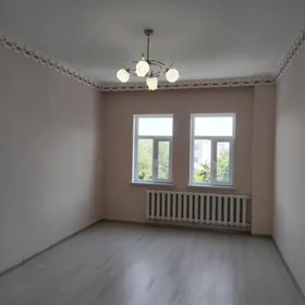 Новруз 3нжи этаж 4комнат 105м²