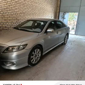 Toyota Camry 2010